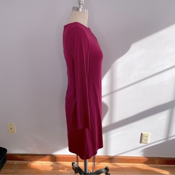 Vince Camuto Cutout V Neck Gold Bar Accent Front Full Zipper Back Dress- Size 4 - Picture 2 of 7